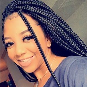 Meet your Posher, Alexus